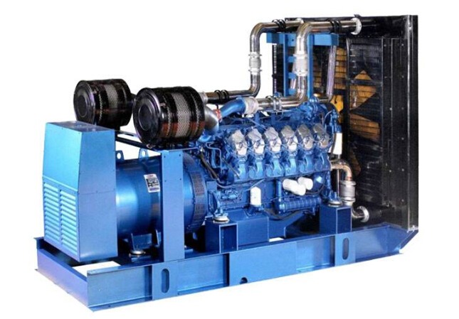 日照康明斯30kw小型柴油二手发电机组